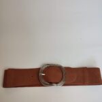 Ζώνη με αγκράφα