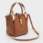 Bridgerton Brown Light Gold