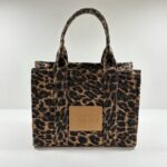 The tote bag leopard