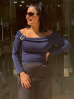 Μπλούζα μπλε με εγκράφα