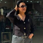 Ζακέτα μαύρη με τσέπες