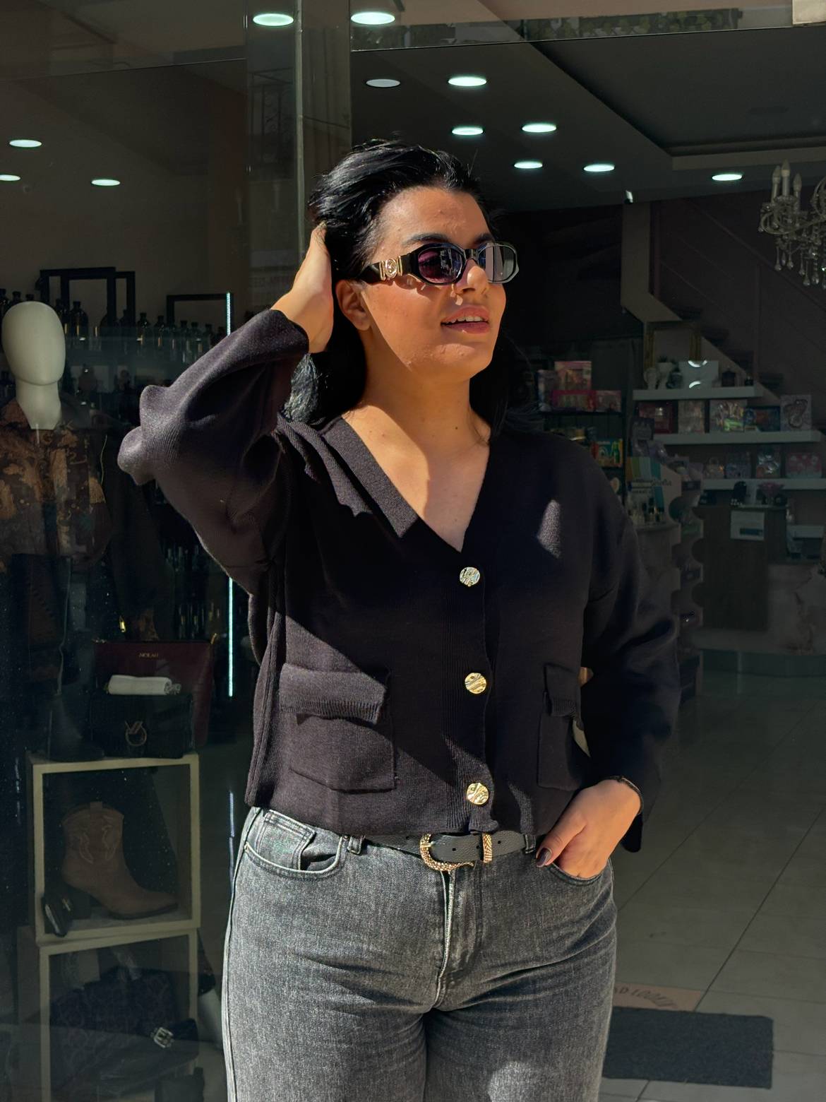 IMG_3493 Ζακέτα μαύρη με τσέπες - Image 1