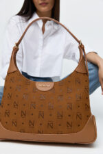 Victoria Brown - Image 2