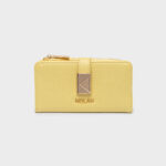 Savvina yellow