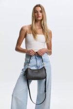Coelia Black - Image 4