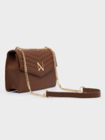 Mia Brown - Image 2